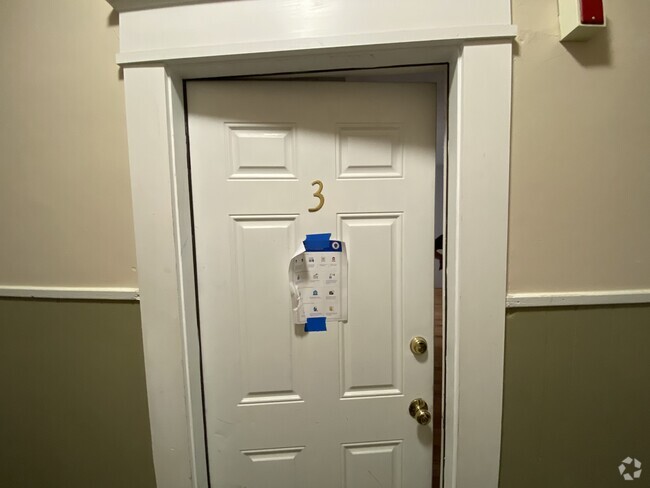Building Photo - 880 Huntington Ave Unit 3 Rental
