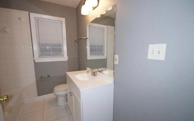 Photo - 212 N Eastern St