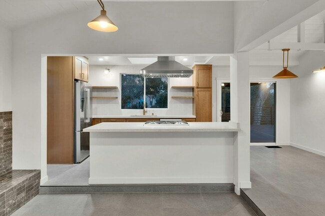Photo - 4279 Hortensia St