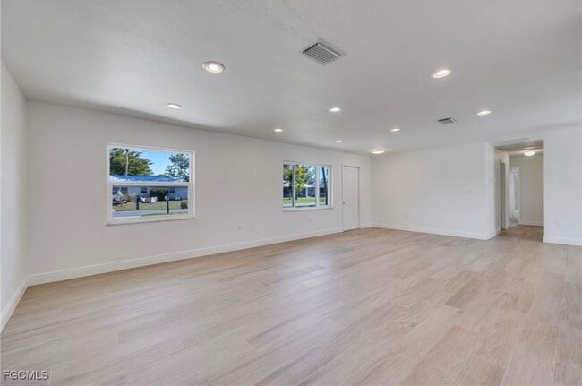 Photo - 7171 Drake Dr