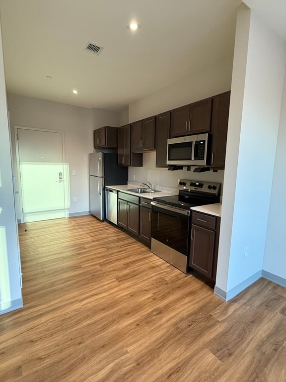 Building Photo - 1002 Tremont St Unit 417