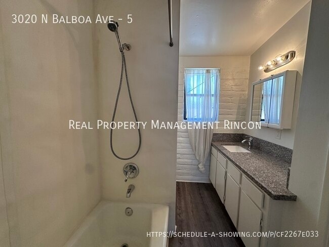 Photo - 3020 N Balboa Ave Unidad 5