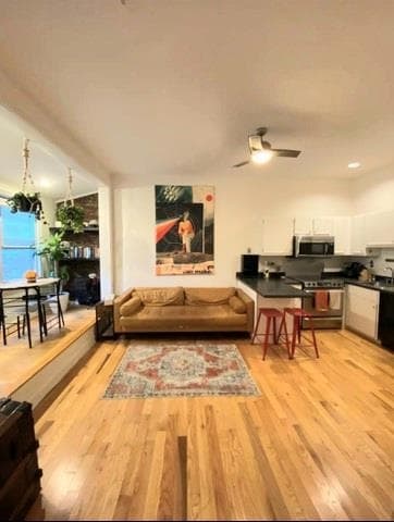 Photo - 354 1st St Unit 2R