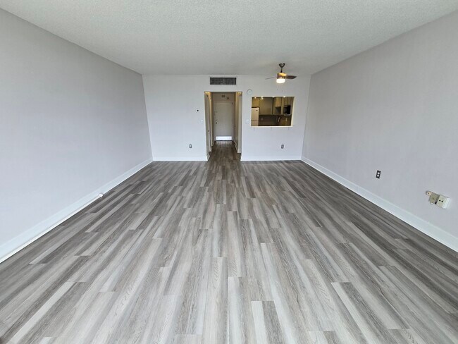 Photo - Three Horizons North Unidad 603