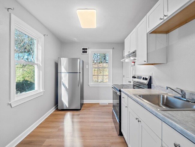 Photo - 2 Bedroom, 1 Bathroom newly renovated home for rent off Williamson Rd!