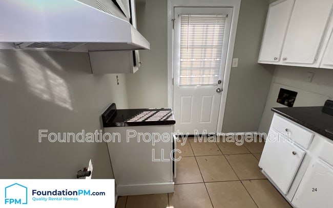 Photo - 1131 Catalina Rd