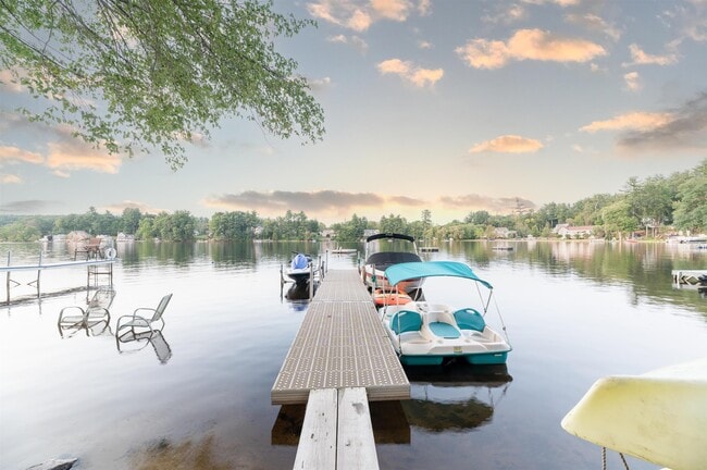 Photo - 60 Beaver Lake Ave