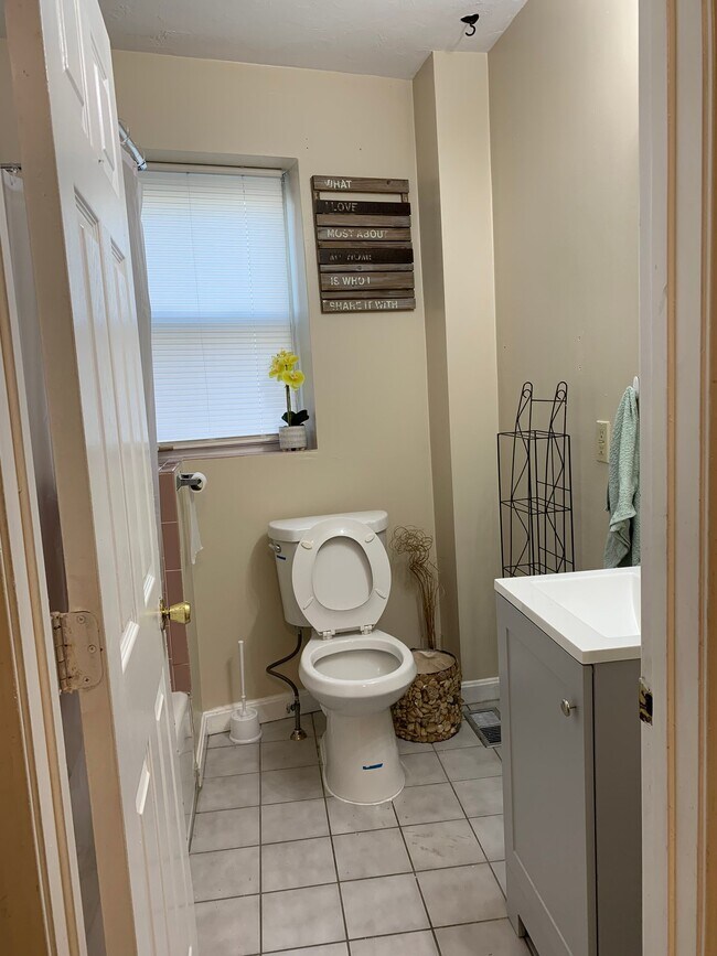 Photo - 1227 Sea St Unit 1