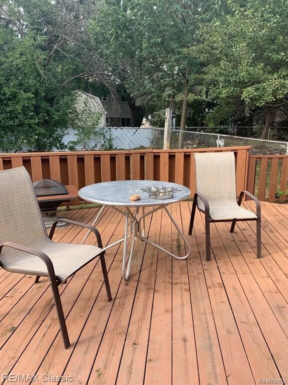 Photo - 43056 Devon Ln