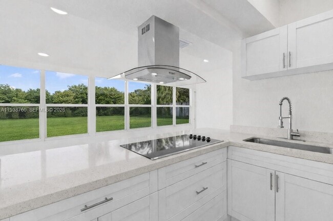 Photo - 4685 SW 33rd Dr