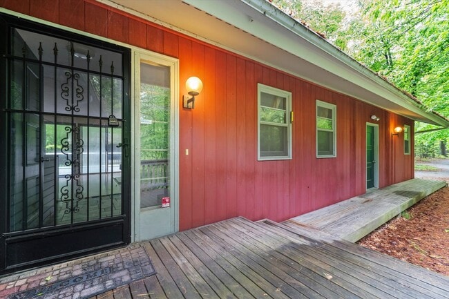 Photo - 71 Wheeler Rd