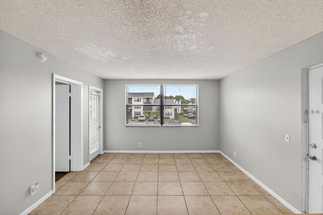 Photo - Move-In Ready Rental near Tanger Outlets! Unit 21