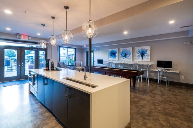 Photo - Oberlin Court Apartments