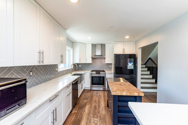 Photo - 738 Lavergne Ave Unit H