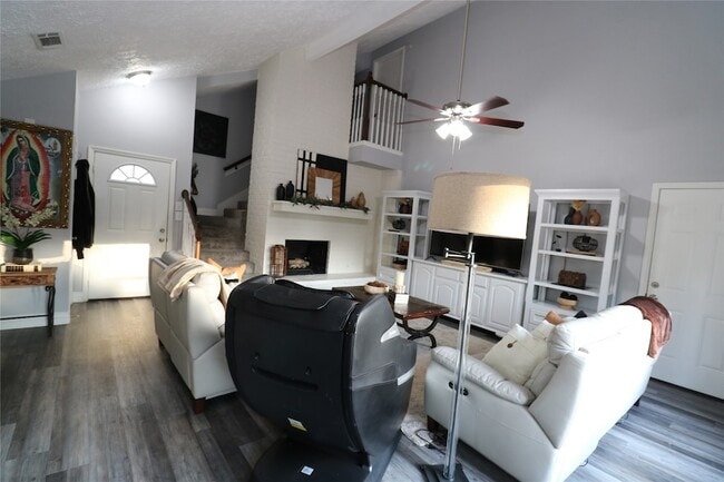 Photo - 25107 Spring Creek Dr