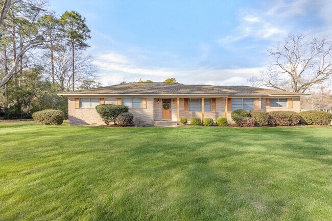 Photo - 523 Pitt Moore Rd