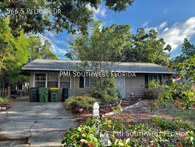 Building Photo - 566 S Pelican Dr