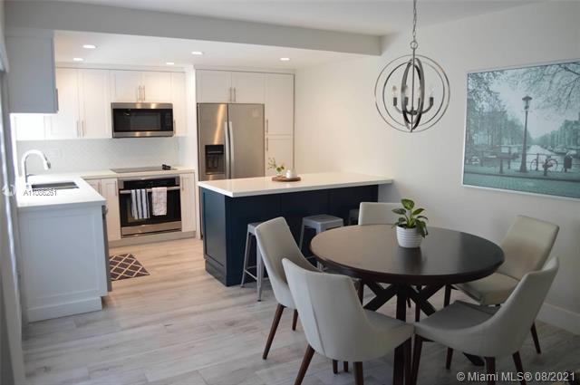 Building Photo - 4708 SW 67th Ave Unit L6