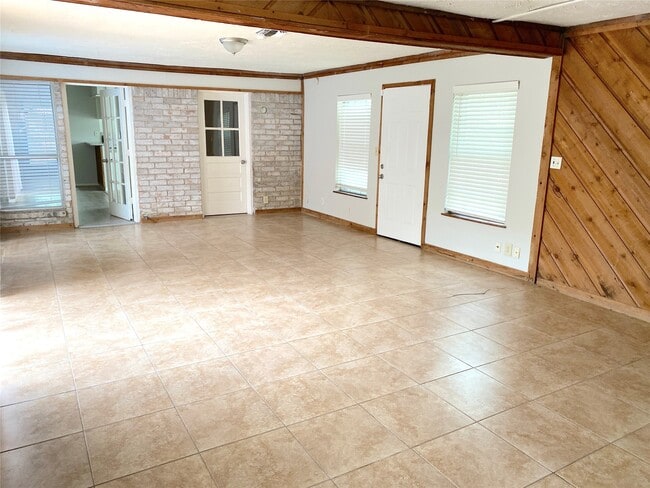 Photo - 22303 N Fork Dr