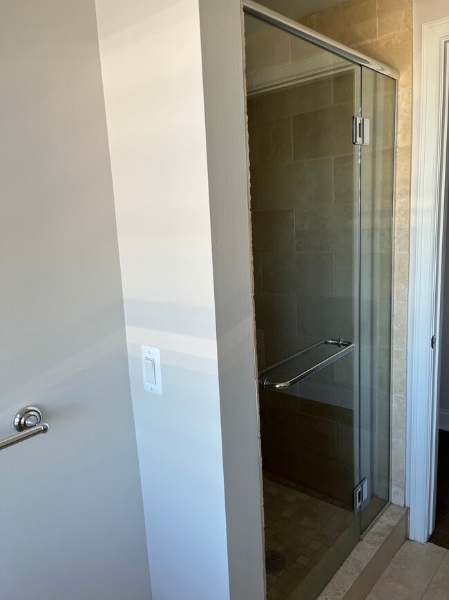 Photo - 525 W Lafayette Blvd Unit 16C