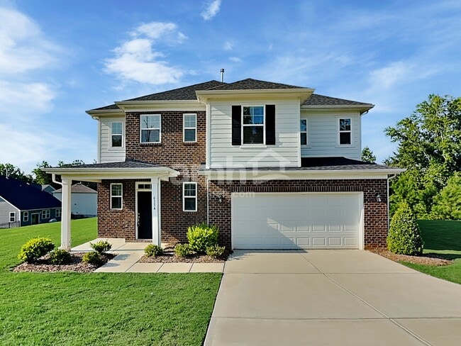 Building Photo - 6114 Rosemore Ln