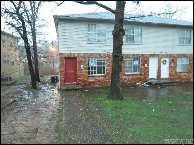 Photo - 1805 Sanford Dr