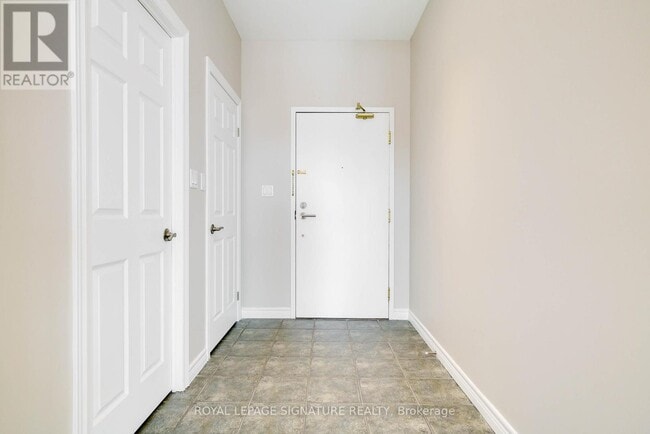 Photo - 1 Leaside Park Dr Unit 415