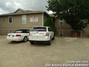 Building Photo - 1016 Blanco Rd Unit 203 Rental