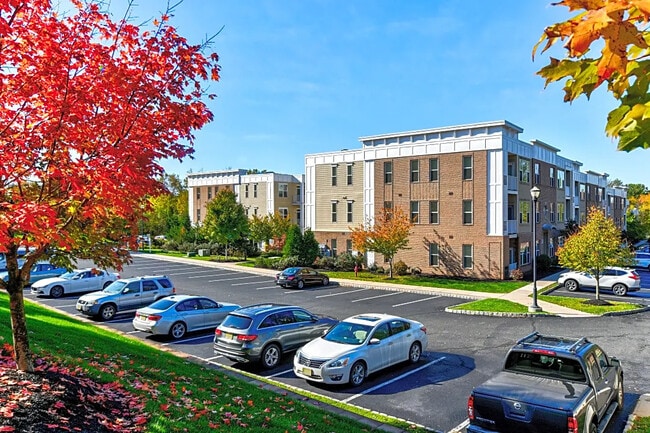 Building Photo - Bridgewater Square Rental