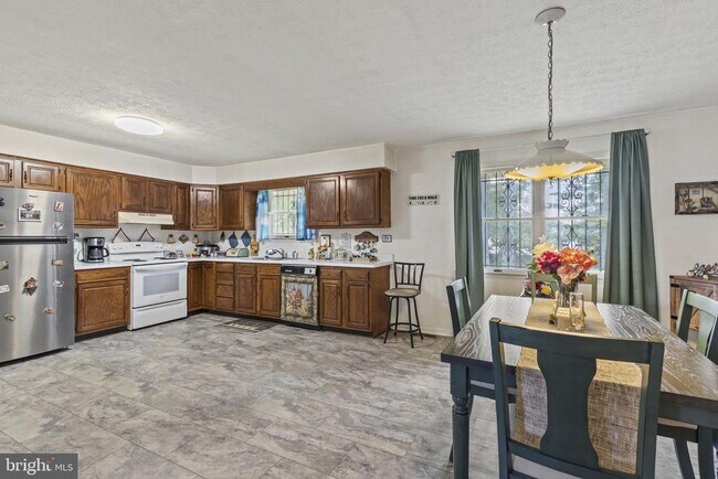 Photo - 638 Westwood Dr