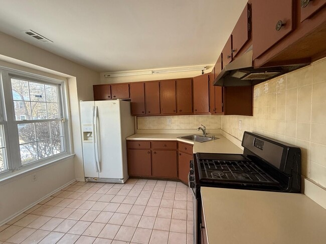 Photo - 29 Lafayette Ct