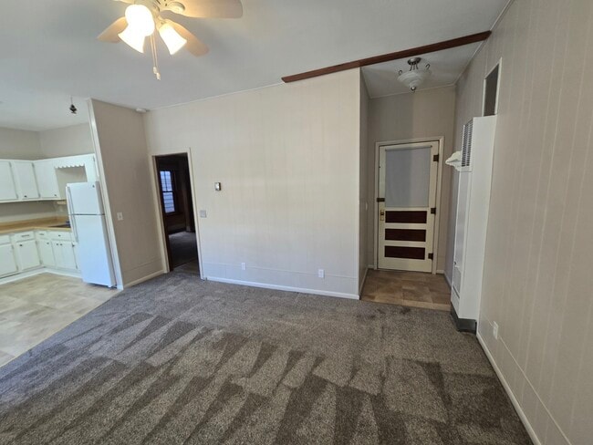 Photo - 208 S Main St Unit 2F