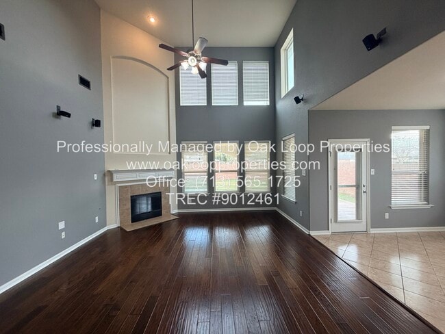 Photo - 2709 Autumn Falls Dr