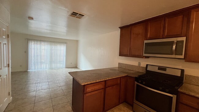 Photo - ** Move in special $1995 moves you in - Includes Deposit and January 2026 Rent. ** Updated interi... Unit C