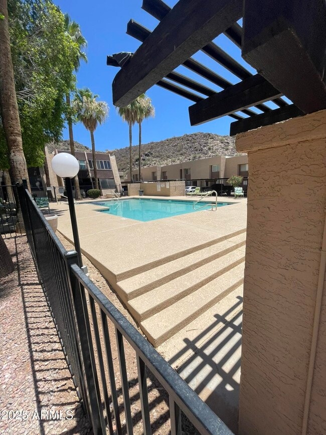 Photo - 1601 W Sunnyside Dr