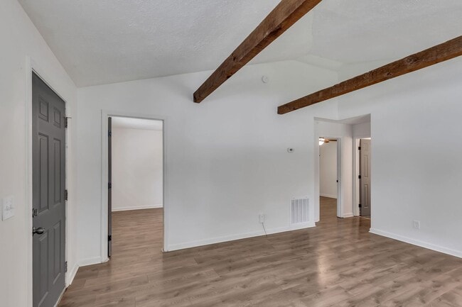 Photo - AVAILABLE JULY 10TH. 2 Bed 1 bath FOR LEASE in South Inglewood (East Nashville). $1750 Rent. Pets...