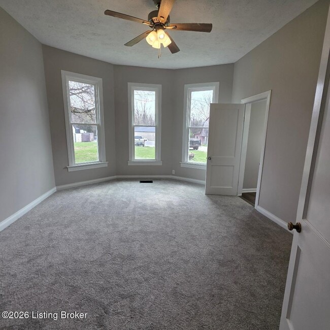 Photo - 2465 Chapeze Ln