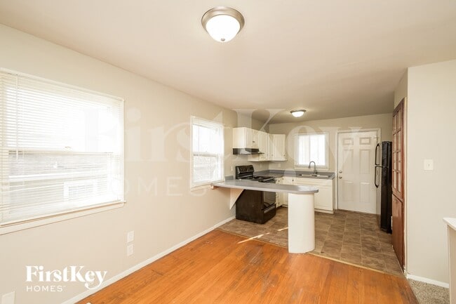 Photo - 8308 E 35th Pl