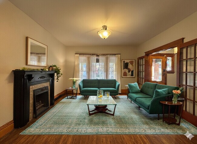 Photo - 21 Barnesdale Ave S