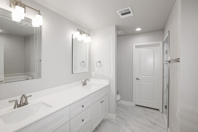 Photo - Now Available for Lease!