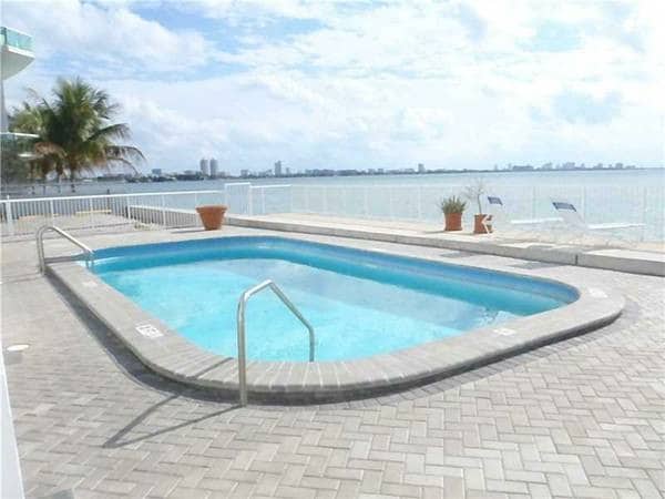 Photo - 2016 Bay Dr Unit 405