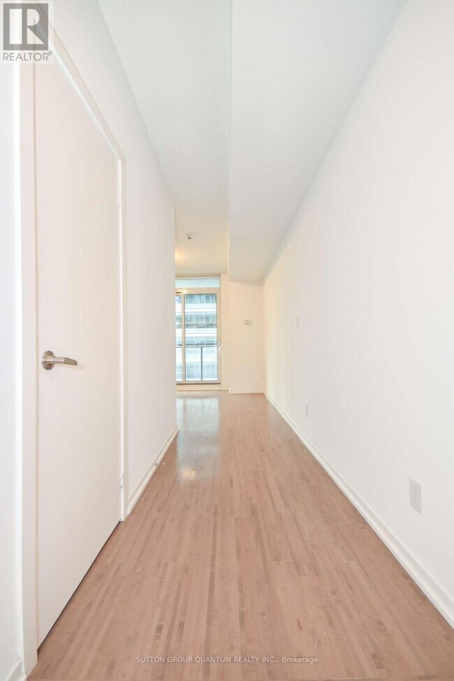 Photo - 65 Bremner Blvd Unit 2507