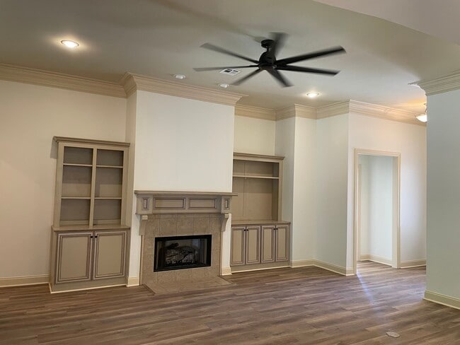 Photo - 203 Metairie Ct