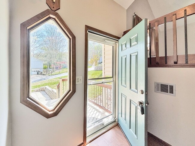 Photo - Charming 3-Bedroom Home in the Heart of Kennesaw!