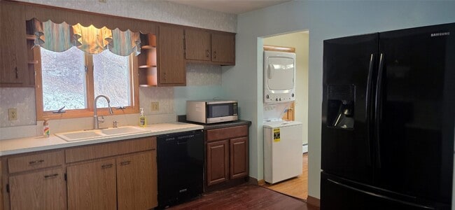 Photo - 33 Hillside Dr