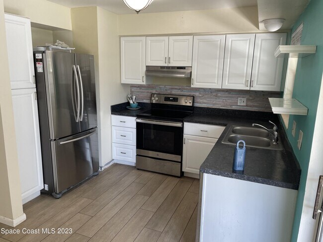 Photo - 284 Sylvia Rd