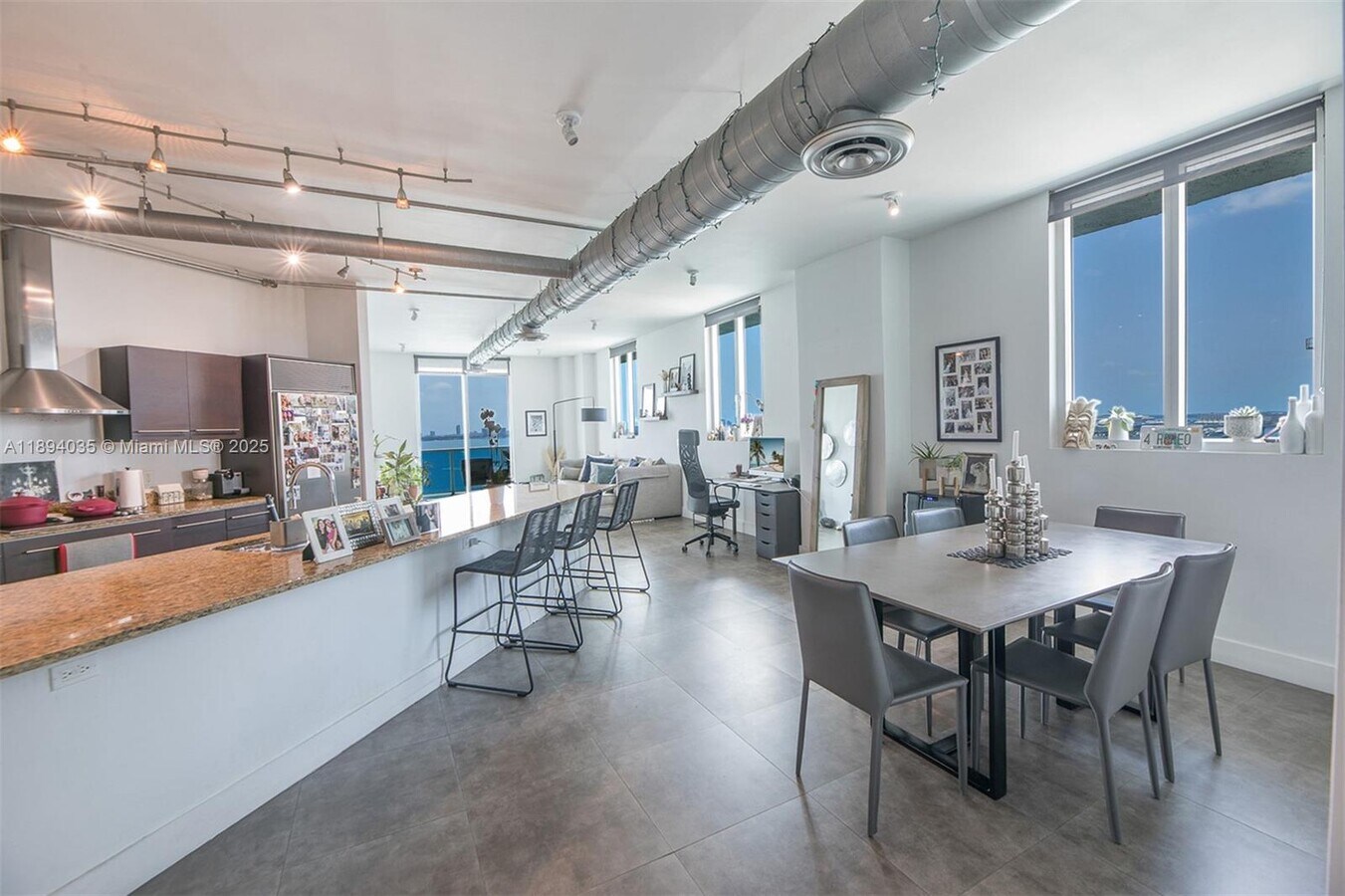 Photo - 700 NE 25th St Unit 1604