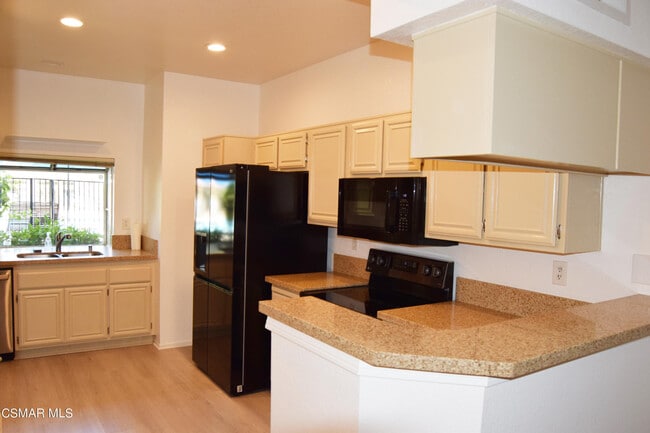 668 Oak Run Trail