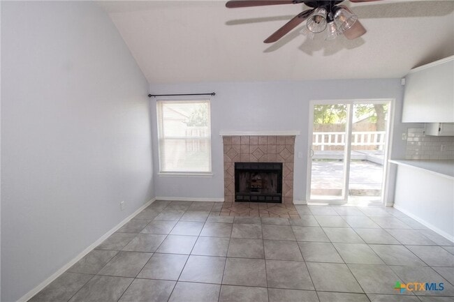 2702 Cactus Dr