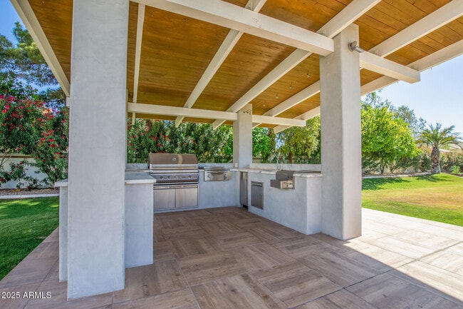 Photo - 9128 N 55th St